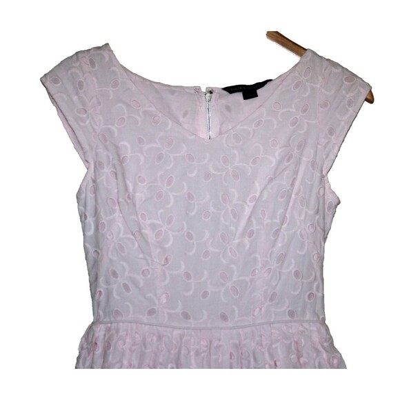 Kaya & Sloane Fit Flare Women's Pink Eyelet Cap Sleeve Dress Romantic Spring Sm - Picture 2 of 7
